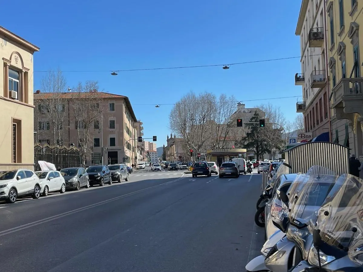 Kia Orana Guesthouse Livorno Apartmán