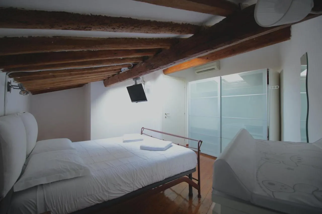 Appartamento Kia Orana Guesthouse Livorno