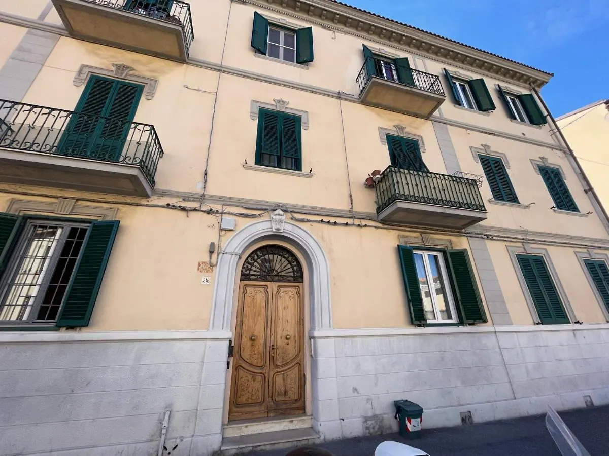 Kia Orana Guesthouse Livorno Italia