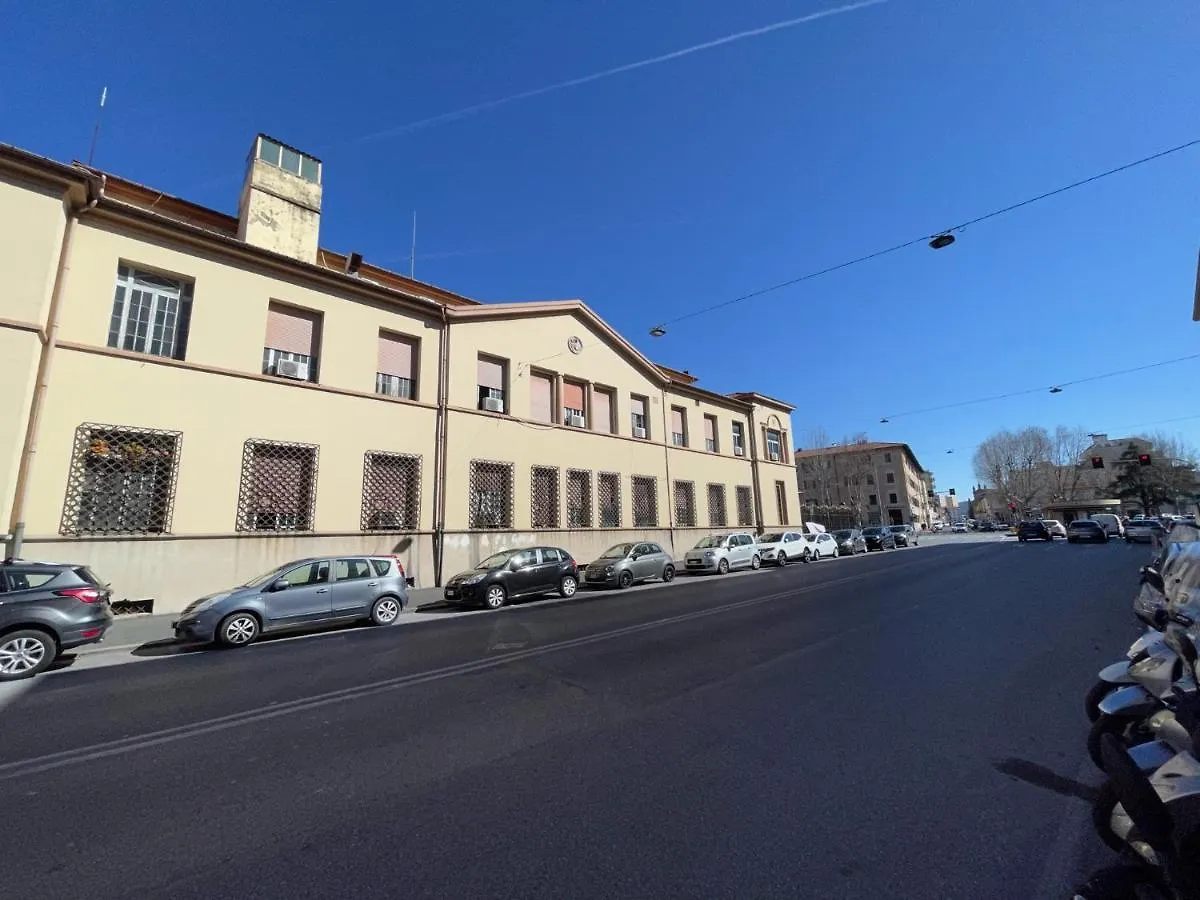 Kia Orana Guesthouse Livorno 0*,  Italia